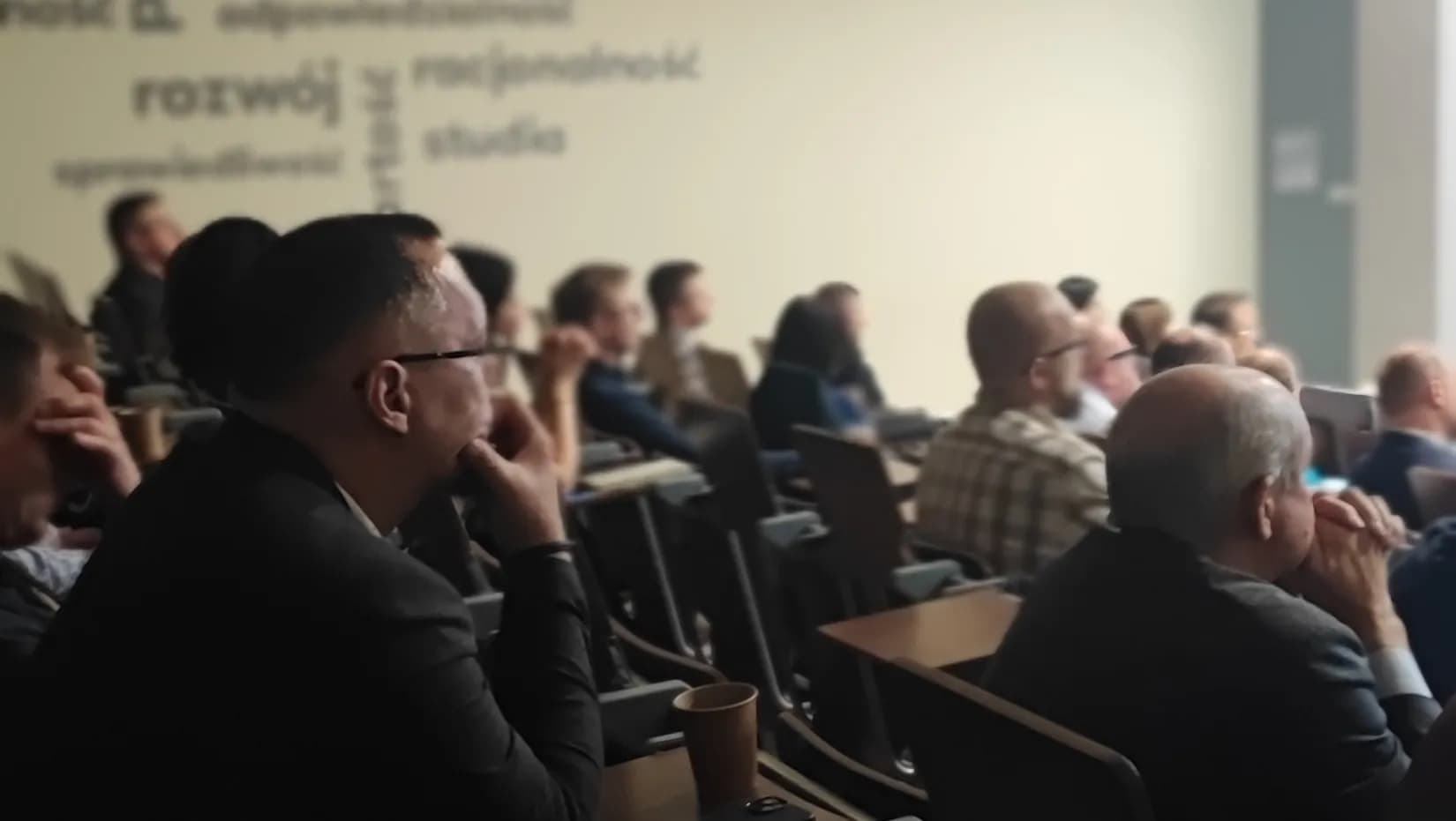 AI NETWORK #3 — zdjęcie 3