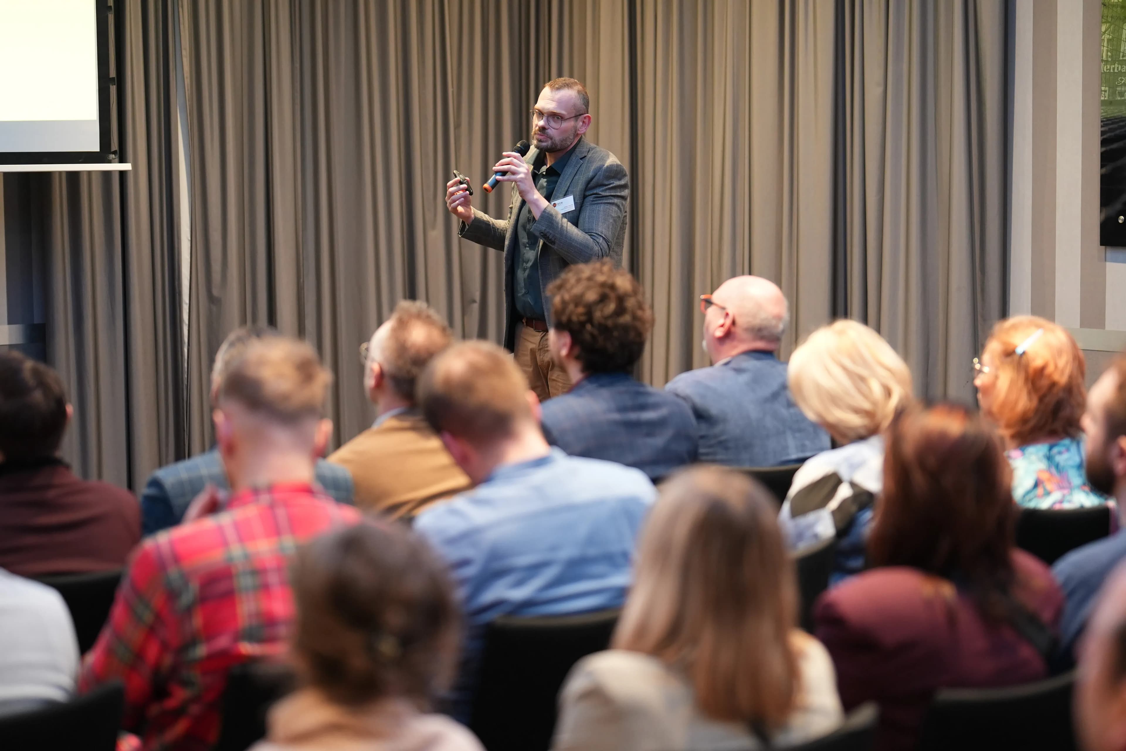 AI NETWORK #1 — zdjęcie 2