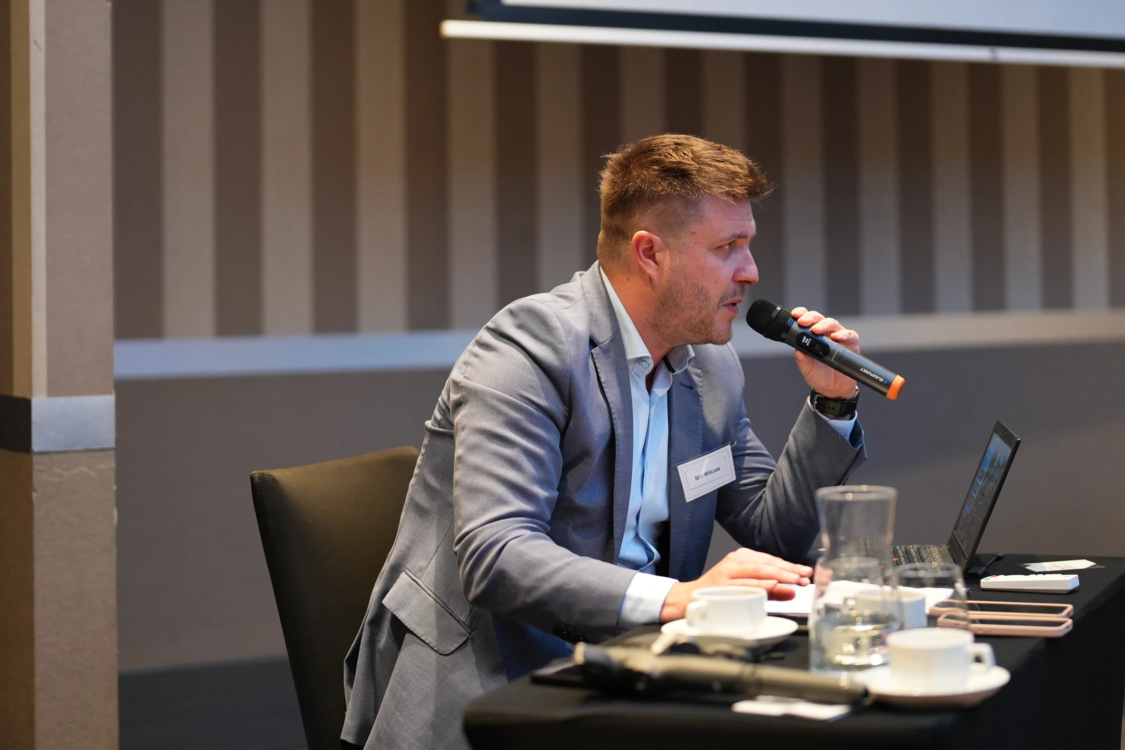 AI NETWORK #1 — zdjęcie 6